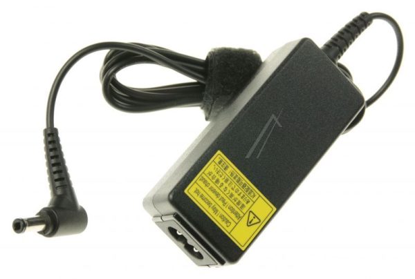 AC ADAPTER 45W